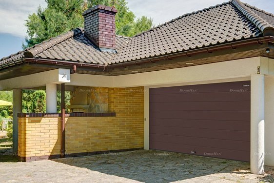 Секционные гаражные ворота Doorhan RSD01 BIW (2000х2200)